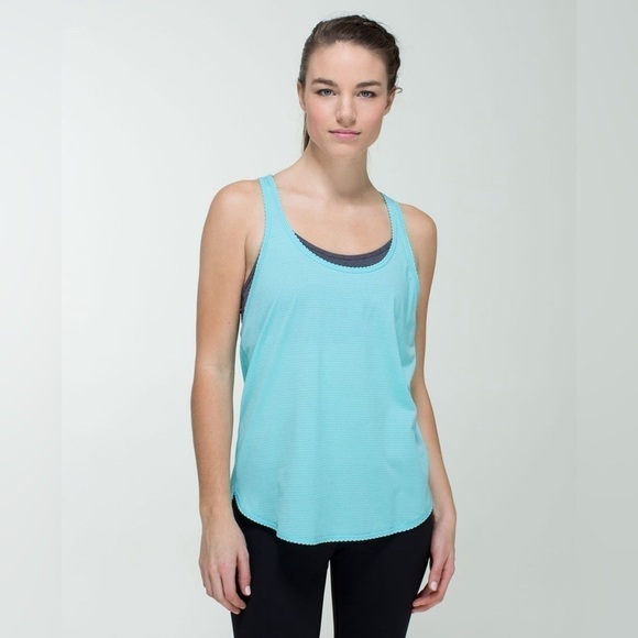 lululemon athletica Tops - Lululemon 105 F Singlet - Scalloped Edges